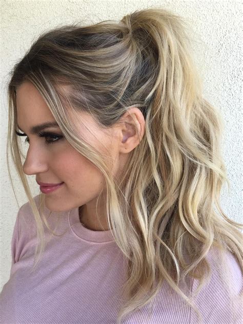Super Simple Messy Ponytails For Effortlessly Chic Hair