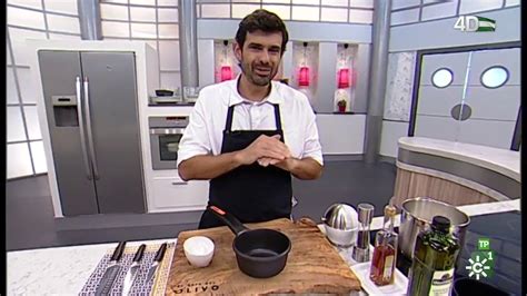 Desde andalucía (españa), en canal sur televisión, el chef enrique ofrece sus consejos y no falta el aceite de oliva andaluz. Cómetelo | Flan de castañas | Flanes recetas, Flan, Castaña