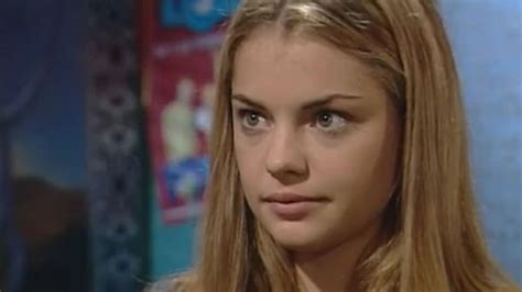 We would like to show you a description here but the site won't allow us. Capítulo 98 - Verano del 98 - telefe.com