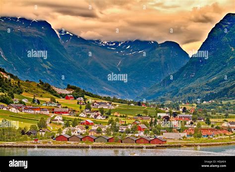Village Olden Hi Res Stock Photography And Images Alamy