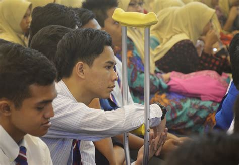 Menyemai perasaan sayangkan kolej kediaman. Minggu Pengurusan Pelajar Baru Kolej Matrikulasi Kelantan ...