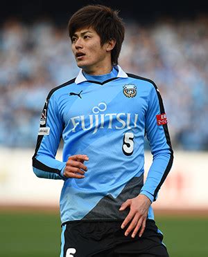 1:34 postbabbit 15 092 просмотра. 川崎フロンターレ 谷口彰悟 選手 : ポストうっちー（内田篤人 ...