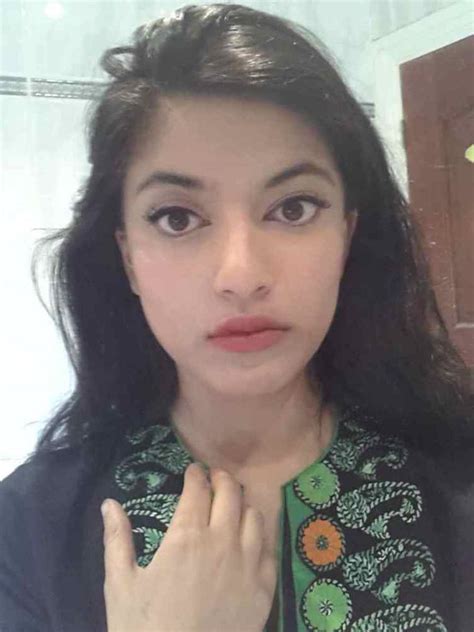 Indianpakibabes Gorgeous Pakistani Babe Expose Part