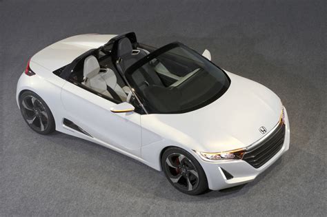 The honda concept open top sports type mini vehicle, first shown at the 43rd tokyo motor show 2013. 2013 Honda S660 Roadster Concept - egmCarTech