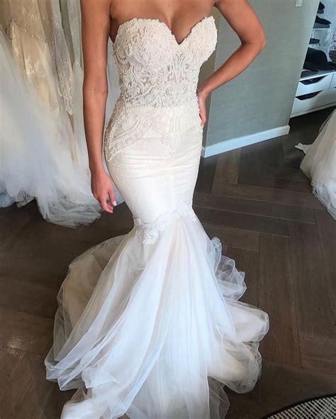 Sweetheart Neckline Lace Bodice Mermaid Wedding Gown White Tulle
