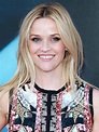 Reese Witherspoon - 'Sing' Movie Premiere in Los Angeles 12/3/ 2016 ...