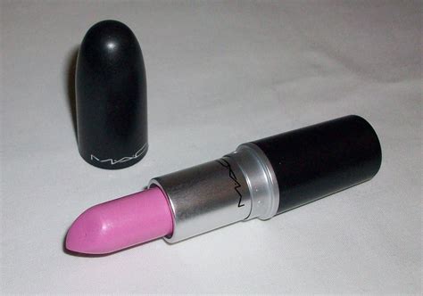 Luxury On The Lips Top 5 Light Pink Lipsticks