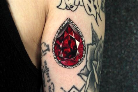 Realistic Diamond Tattoo