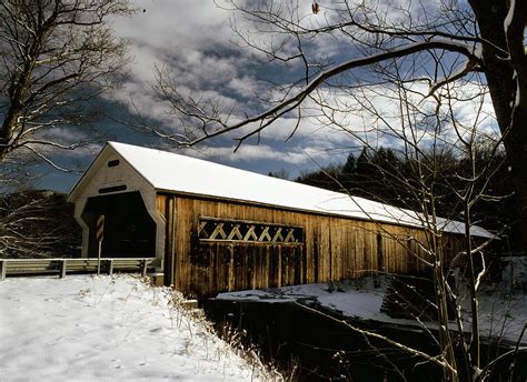 West Dummerston Covered Bridge Photograph By Michael Mccormack