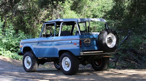 Icon Old School Br Ford Bronco Debuts With Coyote V8 Power