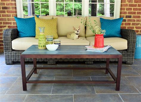 DIY Outdoor Coffee Table - DIY Patio Table - 15 Easy Ways to Make Your