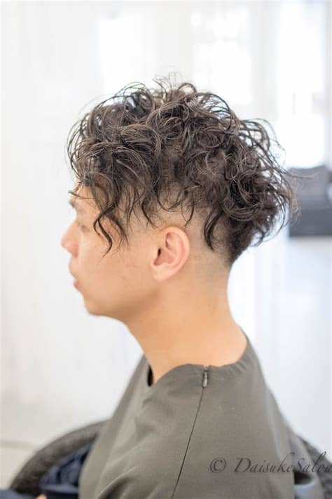 We'd say that girls with crops are less likely to be. Welcome: Japanese Creep Perm - Curly hair for Man hairstyle