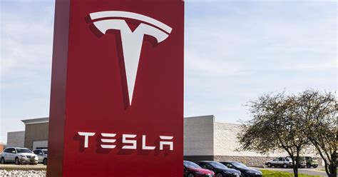 Tesla Pozwana Przez Akcjonariuszy Chodzi O Sztandarową Funkcję
