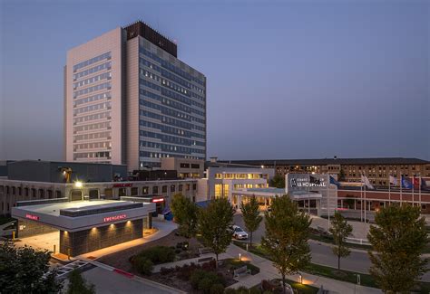 Edward Hines Jr Va Hospital Building 200 Façade Epstein