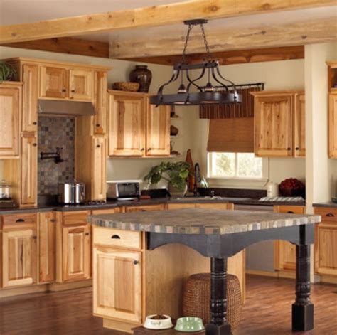 The wood has a rugged appearance and coarse texture. Hickory Kitchen Cabinet Pictures and Ideas | Hickory ...