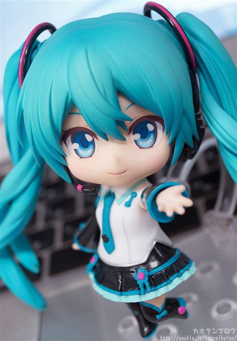 Preview De La Nendoroid De Hatsune Miku V4 Chinese De Character Vocal