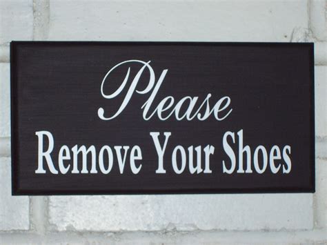 Please Remove Shoes Wood Vinyl Sign Door Hanger Porch Wall Etsy