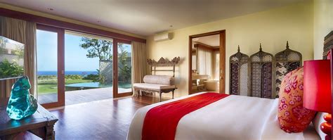 Enjoy Enchanting Ocean Views The Room Opening Onto A Glass Fronted