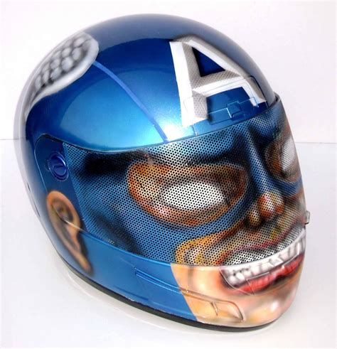Do you like this video? Angeluz Creations: Custom Motorcycle Helmet "Captain America"