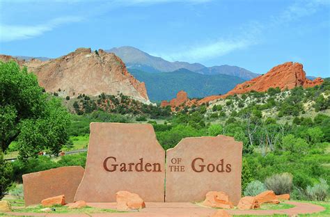 Garden Of The Gods Colorado Springs Co Photograph By William Reagan