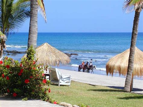 The Peruvian Backpacker Perúestilope Mancora Beach A Piece Of