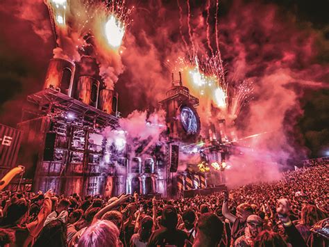 The once glorious home of. BoomTown Fair 2016 | TPi