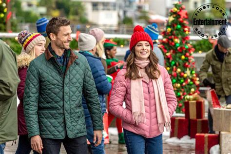 Hallmark Christmas Movies See First Look Photos At 40 New Films