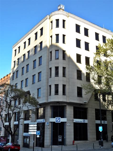 Exploring the relationship between people, business & the economy. Sede do Deutsche Bank em Portugal - Bancos de Portugal