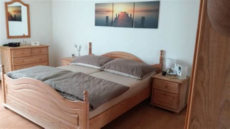 Bett 2x nachttisch schminktisch designer möbel neu. Schlafzimmer komplett Massivholz 180 cm | Kaufen auf Ricardo