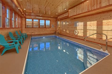 6 Bedroom Indoor Pool Cabin In Sevierville Cabins Usa