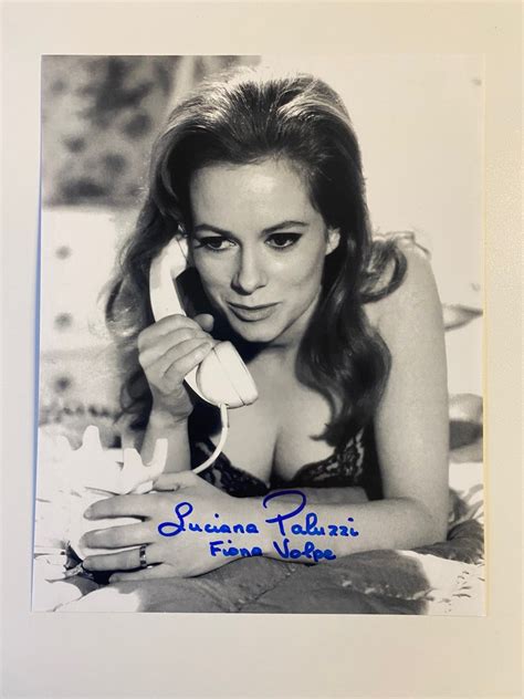 James Bond Thunderball Luciana Paluzzi As Fiona Volpe Foto Handtekening Signed With