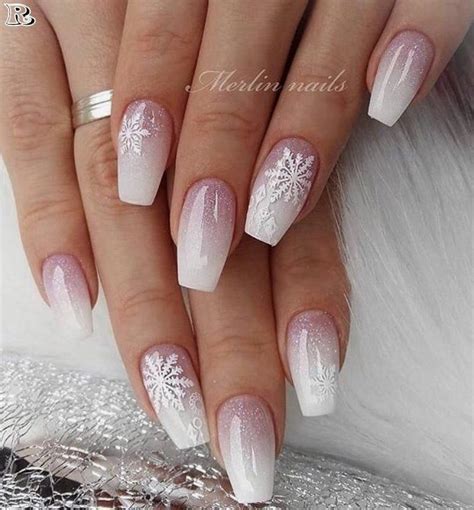 Are you having a hard time choosing the perfect christmas nails? 40 Attractive Ombre Nail Artwork 2020 Reny Kinds 2020 nail ...