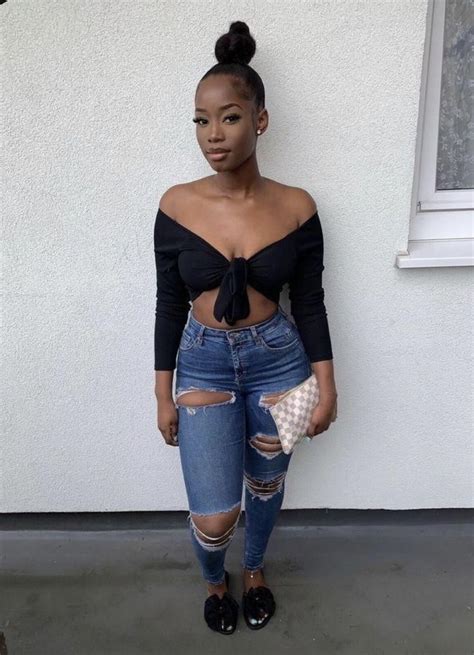 𝐏𝐈𝐍𝐓𝐄𝐑𝐄𝐒𝐓 𝐇𝐨𝐨𝐝𝐫𝐢𝐜𝐡𝐧𝐞𝐞 ⚜ In 2020 Black Girl Outfits Fashion