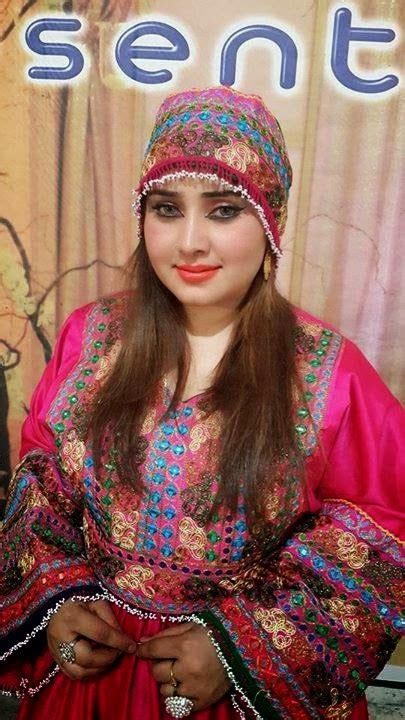 Nadia Gul Hot Photos Gallery Sexy Pictures Pashto Singer Nadia Gul New Song Album Video Sports