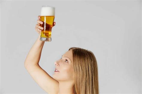 Check spelling or type a new query. Bere birra fa bene ai capelli? Ecco cosa dice l'esperto ...