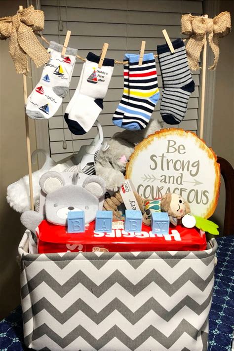 Homemade diy baby shower gift basket ideas. Baby Shower Gift Basket Ideas - Creative DIY Baby Shower ...
