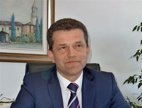 Dušan Mandič