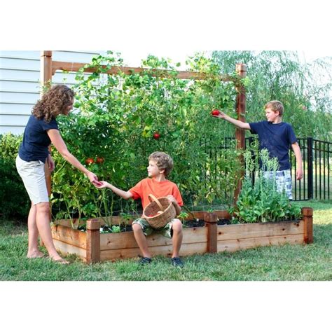 I Like The Trellis Idea For The Tomatoes Garden Trellis Edible Garden