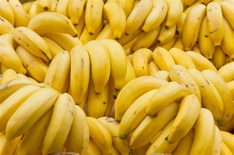 All About Bananas How To Pick Prepare And Store Produce For Kids