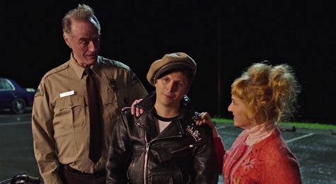Only two episodes in and the twin peaks' resurrection is already more violent, gory, and baffling than its prior seasons combined. 'Twin Peaks' Season 3, Episodes 3-4 Recap: Falling in ...