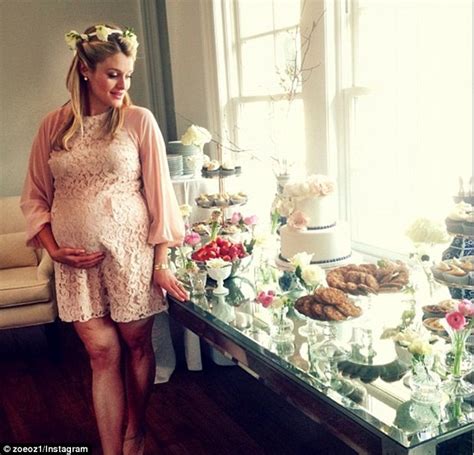 A Model Mom To Be Eight Months Pregnant Daphne Oz Dances Down The New