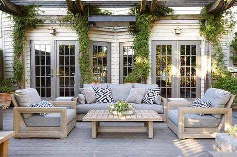 Patio Furniture Ideas For Cozy Outdoor Space