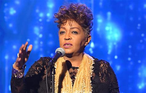 Anita Baker Announces First Tour For Nearly 30 Years