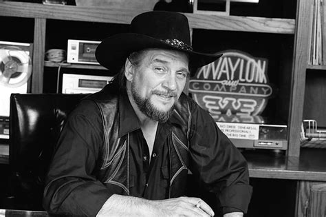 5 Of The Most Bad Ss Moments In Waylon Jennings’ Legendary Career La Times Now