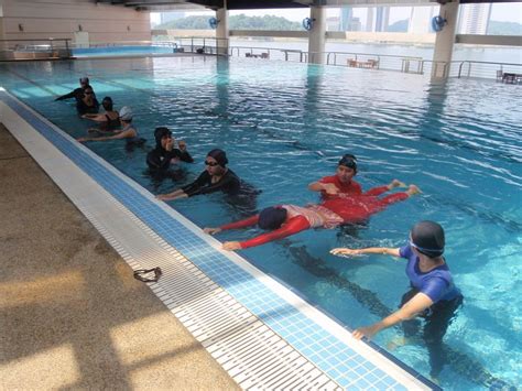 Diğer şehirlerde daha fazla yüzme havuzu. Suka Berenang - Like Swimming: Kolam Renang Pusat Maritim ...
