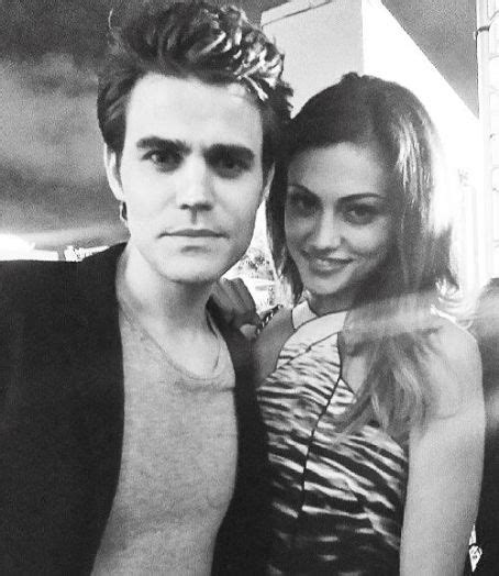 Phoebe Tonkin And Paul Wesley Photos Phoebe Tonkin And Paul Wesley