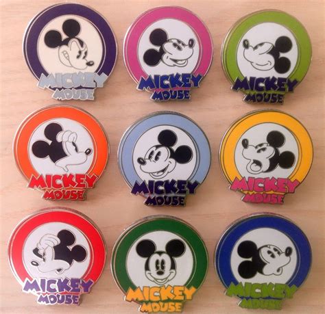 Disney Oh Mickey Mystery Pouch Pin Set Collectibles Disneyana