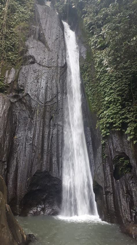 Air Terjun Kuning Waterfall Bali