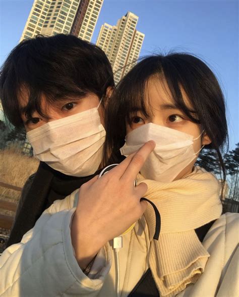 Korean Ulzzang Couple Pinterest ··𝕳𝖆𝖓𝖆 𝖇𝖆𝖔·· Mode Ulzzang Korean