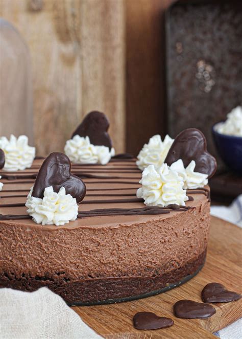 Cheesecake De Chocolate Cremosa Con Un Secreto En 2020 Chocolate